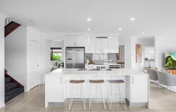 10 Holland Place, Carindale, Qld 4152