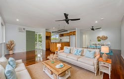 12 Island Street, Saunders Beach, Qld 4818