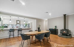 9 Rooth Road, Lesmurdie, WA 6076