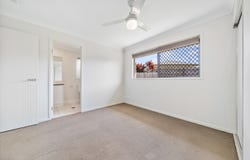 2/79 Woodward Avenue, Yarrabilba, Qld 4207