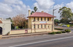 108 Caswell Street, Peak Hill, NSW 2869