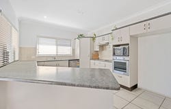 62 Woodwark Drive, Bushland Beach, Qld 4818