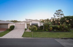 2 Myrtus Street, Mountain Creek, Qld 4557