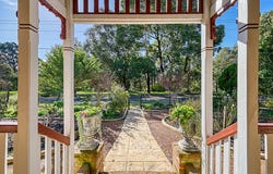 11 River Avenue, Collie, WA 6225