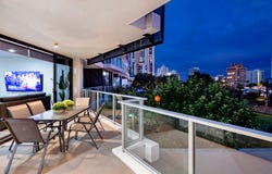 1055/9 Ferny Avenue, Surfers Paradise, Qld 4217
