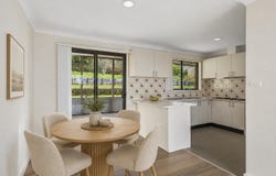25 Taylor Avenue, Wentworth Falls, NSW 2782