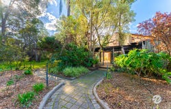 18 Kent Road, Maida Vale, WA 6057