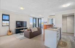355/803 Stanley Street, Woolloongabba, Qld 4102