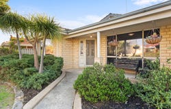 9 Templetonia Promenade, Halls Head, WA 6210