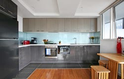 201/17 Robbs Parade, Northcote, Vic 3070