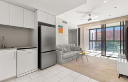 1016/16 Hamilton Place, Bowen Hills, Qld 4006