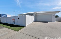 45 Pioneer Street, Glenella, Qld 4740