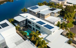 7 Buoy Court, Birtinya, Qld 4575