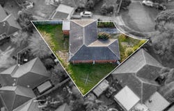 2 Lara Court, Frankston, Vic 3199