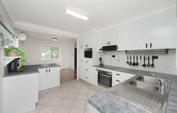 17 Merryl Street, Rasmussen, Qld 4815