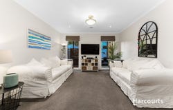 32 Karabair Street, Clyde North, Vic 3978