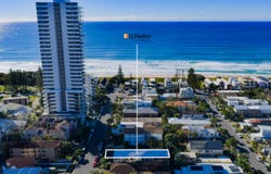 28 Peerless Avenue, Mermaid Beach, Qld 4218