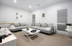 33 River Vista Way, Paradise Point, Qld 4216