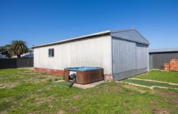 32 Bonham Street, Leeman, WA 6514