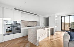 204/663 Malvern Road, Toorak, Vic 3142