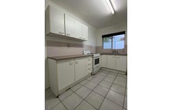 8/379-385 Mayers Street, Edge Hill, Qld 4870