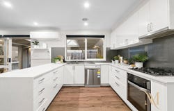 7 Firbank Close, Langwarrin, Vic 3910