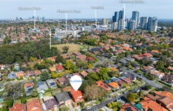 10 Strathmore Parade, Roseville, NSW 2069
