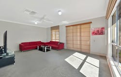 2/10 Clarke Street, Araluen, NT 0870