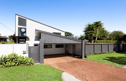 124 Sugar Bag Road, Little Mountain, Qld 4551