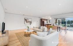 14 Hewat Drive, Highton, Vic 3216