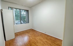 1/4 Alexandra Avenue, Westmead, NSW 2145