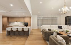 53 Dahlia Street, Cannon Hill, Qld 4170