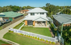 15A Howard Street, Bargara, Qld 4670