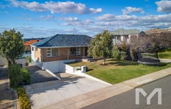 10 Munro Street, East Fremantle, WA 6158