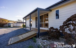 28 Weld Street, Beaconsfield, Tas 7270