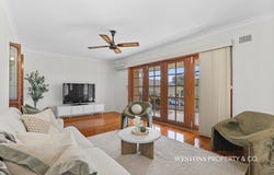 6 Peel Place, Winston Hills, NSW 2153