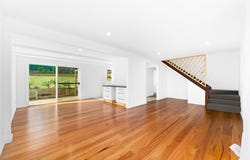 21 Pleasurelea Drive, Sunshine Bay, NSW 2536