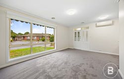 7 Chevron Court, Lake Wendouree, Vic 3350