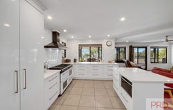 29 Wyndham Avenue, Boyne Island, Qld 4680