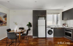 10/25 Isabella Grove, Hawthorn, Vic 3122