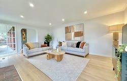 4 Wallace Road, Wantirna South, Vic 3152