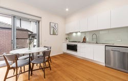 1/28 Lerina Street, Oakleigh East, Vic 3166