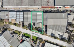 2-4 Overseas Drive, Noble Park North, Vic 3174