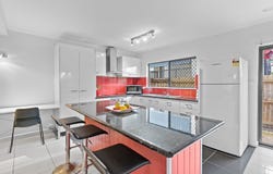 2/90 Martyn Street, Parramatta Park, Qld 4870