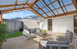 182 Bridgewater Drive, Kallaroo, WA 6025
