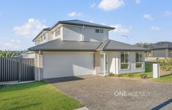 2 Corymbia Loop, Wauchope, NSW 2446