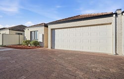 3/8 Toledo Close, Cannington, WA 6107