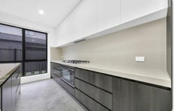39 Adansonia Circuit, Mickleham, Vic 3064