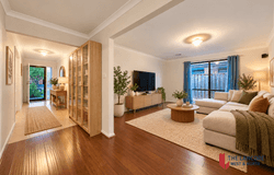 6 Clement Way, Melton South, Vic 3338