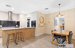 33 Calella Loop, Piara Waters, WA 6112